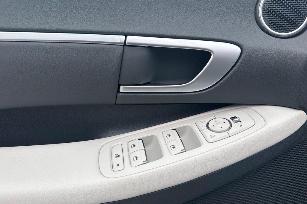 new 2026 Hyundai Sonata Hybrid car, priced at $33,620