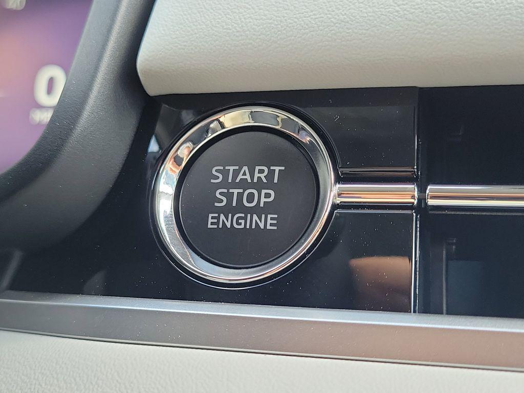 new 2025 Mitsubishi Outlander car, priced at $27,990