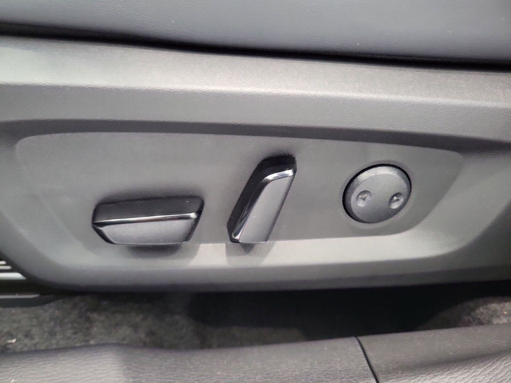 new 2026 Mitsubishi Outlander car, priced at $42,000