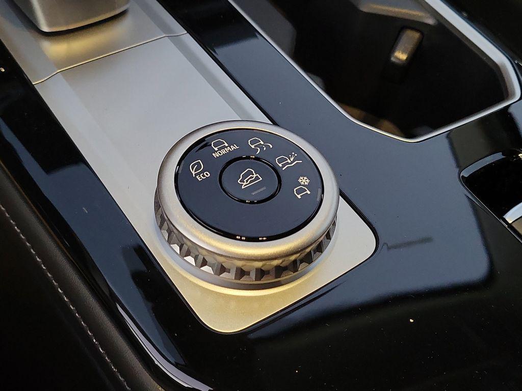 new 2026 Mitsubishi Outlander car, priced at $31,835