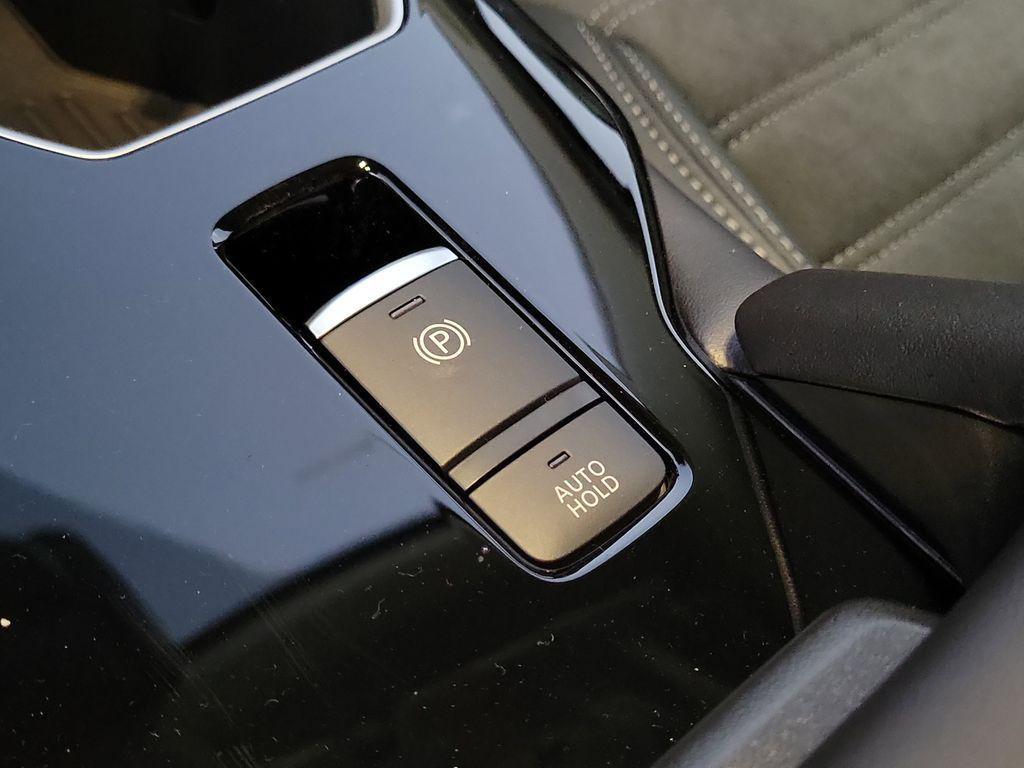 new 2026 Mitsubishi Outlander car, priced at $31,835