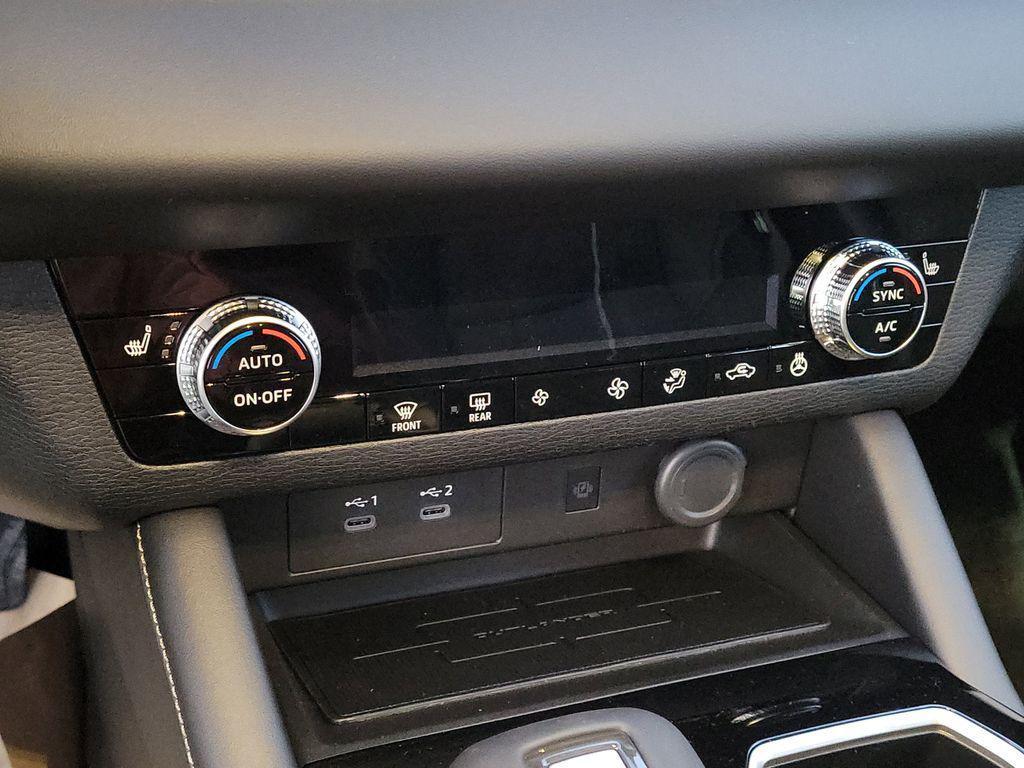 new 2026 Mitsubishi Outlander car, priced at $31,835