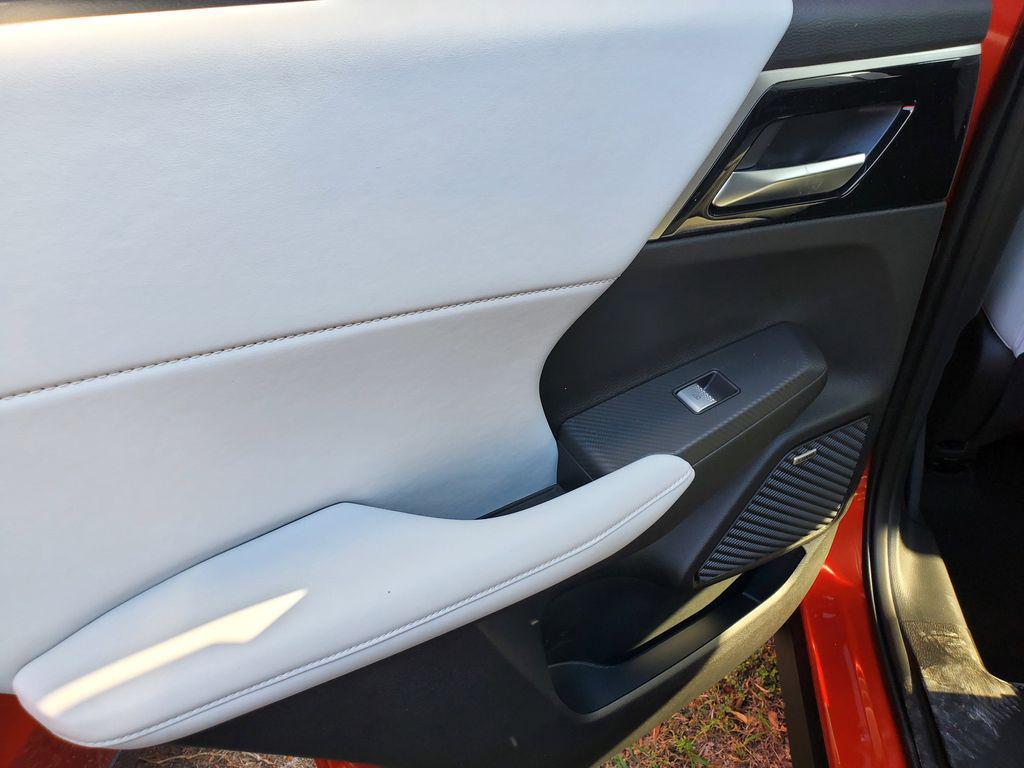 new 2025 Mitsubishi Outlander car, priced at $28,825