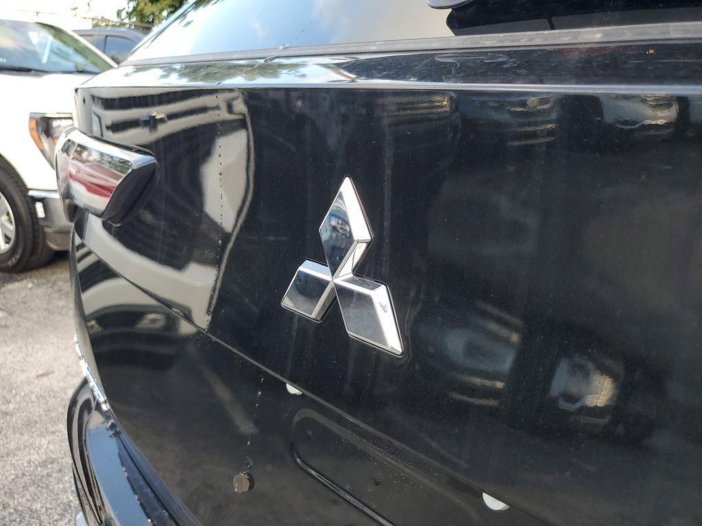 new 2026 Mitsubishi Outlander car, priced at $33,673