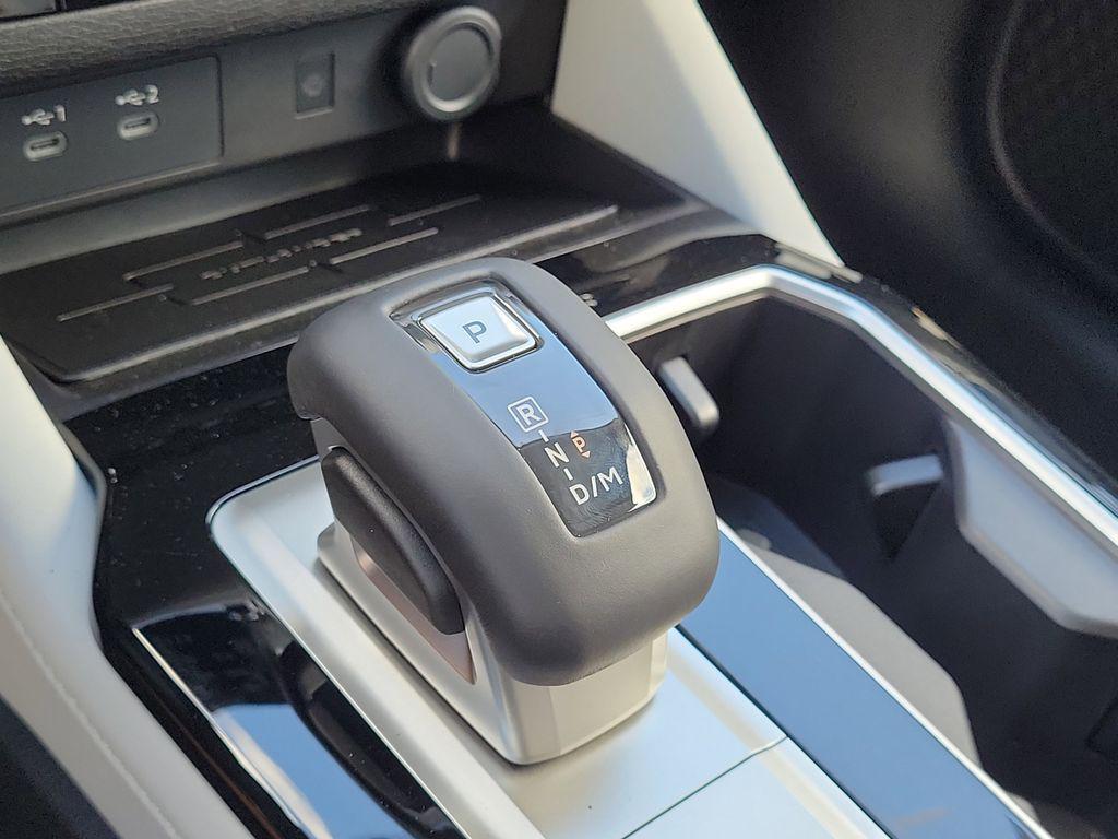 new 2025 Mitsubishi Outlander car, priced at $30,180