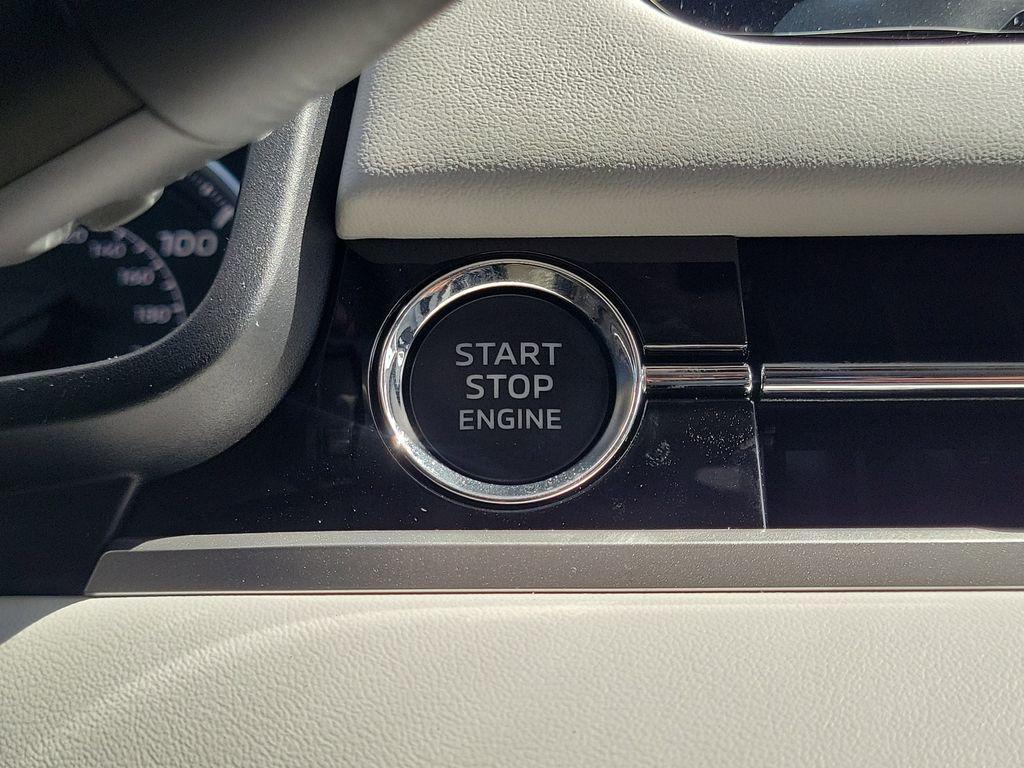 new 2025 Mitsubishi Outlander car, priced at $27,990