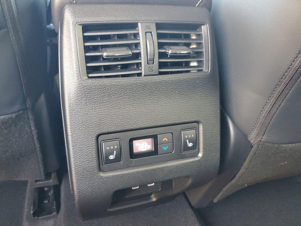 new 2026 Mitsubishi Outlander car, priced at $34,260