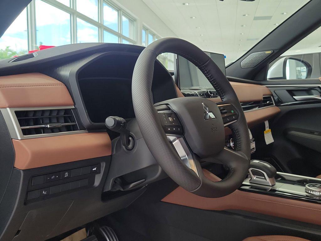 new 2026 Mitsubishi Outlander car, priced at $42,600