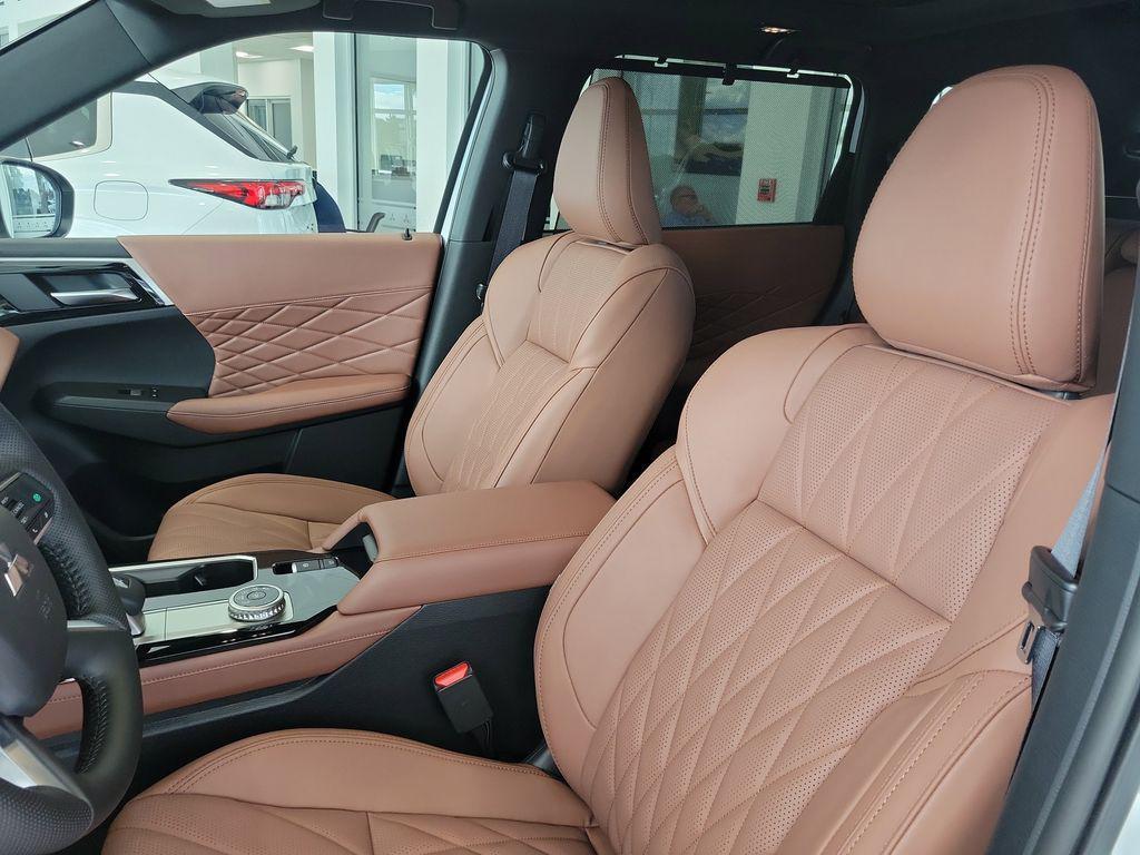 new 2026 Mitsubishi Outlander car, priced at $42,600