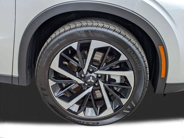 used 2024 Mitsubishi Outlander car, priced at $21,800