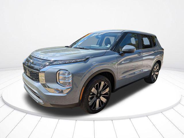 new 2026 Mitsubishi Outlander car, priced at $31,237