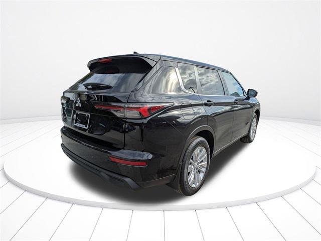 new 2025 Mitsubishi Outlander car, priced at $26,576