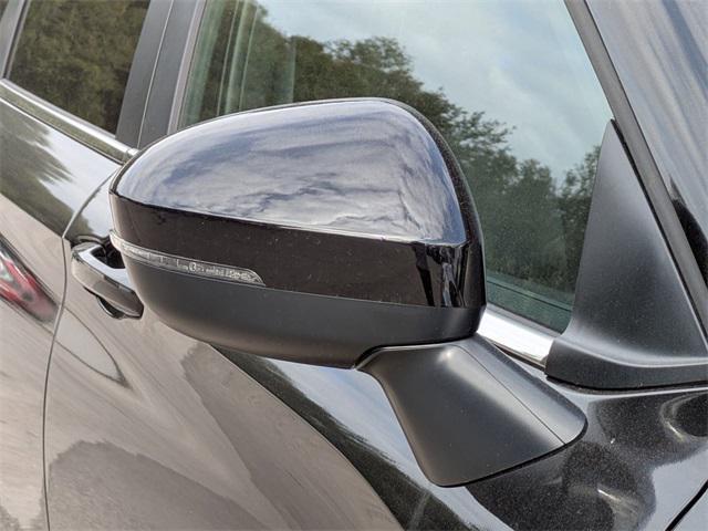 new 2025 Mitsubishi Outlander car, priced at $26,576