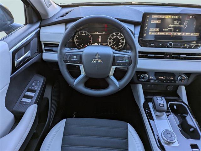 new 2026 Mitsubishi Outlander car, priced at $31,324