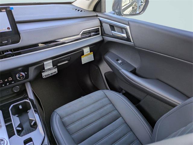 new 2025 Mitsubishi Outlander car, priced at $28,606