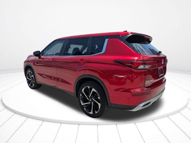 used 2023 Mitsubishi Outlander car, priced at $24,198