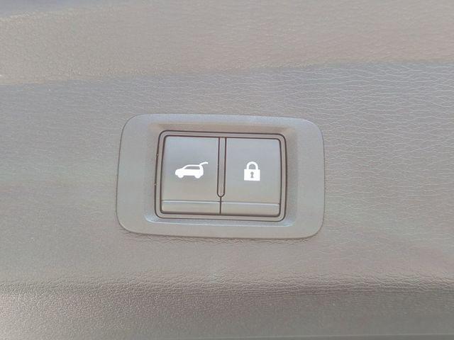 used 2023 Mitsubishi Outlander car, priced at $24,198