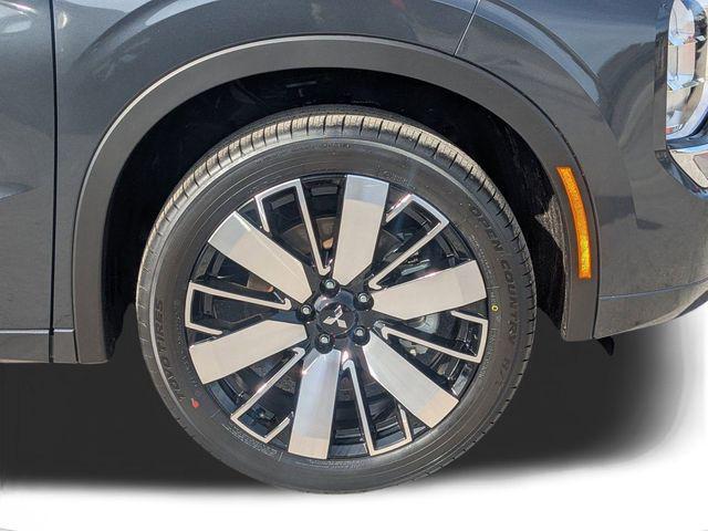 new 2026 Mitsubishi Outlander car, priced at $35,036