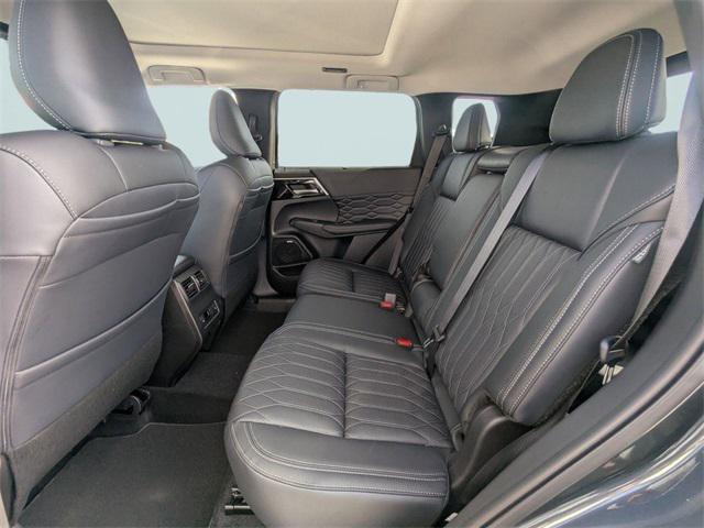 new 2026 Mitsubishi Outlander car, priced at $35,036