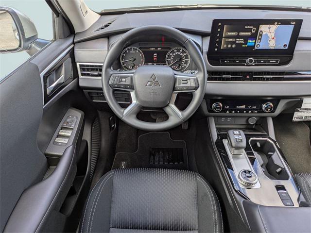 new 2025 Mitsubishi Outlander car, priced at $26,576