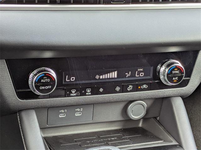 new 2025 Mitsubishi Outlander car, priced at $26,576