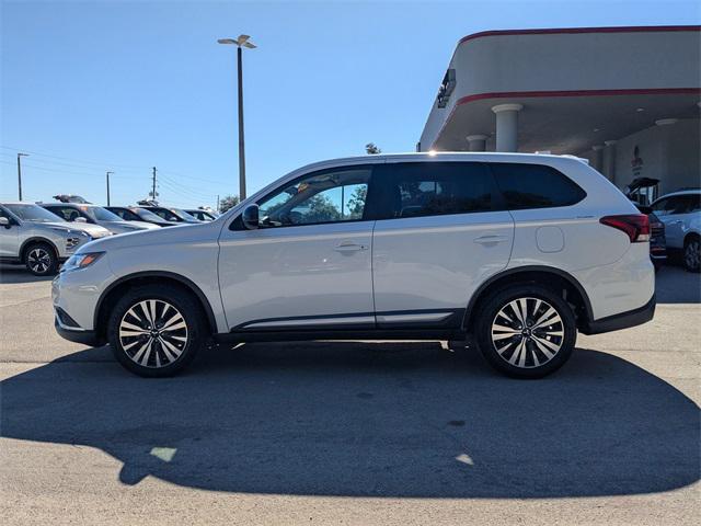 used 2020 Mitsubishi Outlander car