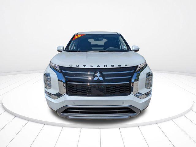 new 2026 Mitsubishi Outlander car, priced at $29,576