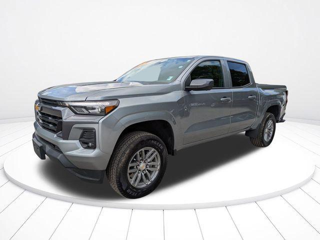 used 2025 Chevrolet Colorado car, priced at $37,400
