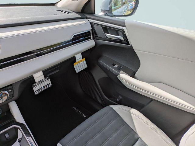 new 2026 Mitsubishi Outlander car, priced at $31,212