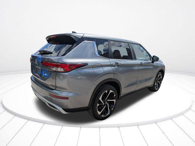 used 2024 Mitsubishi Outlander car, priced at $21,900