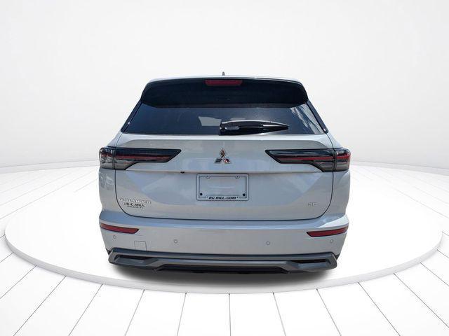 new 2026 Mitsubishi Outlander car, priced at $31,378