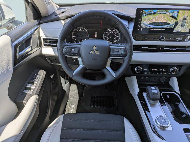 new 2026 Mitsubishi Outlander car, priced at $31,386