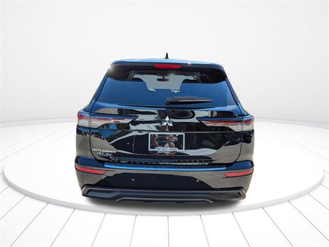 new 2025 Mitsubishi Outlander car, priced at $26,528