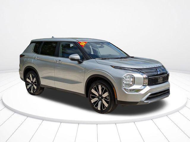 new 2026 Mitsubishi Outlander car, priced at $30,909