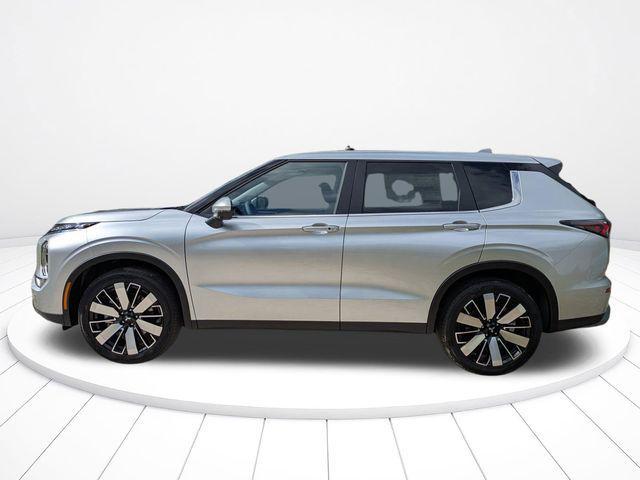 new 2026 Mitsubishi Outlander car, priced at $30,909