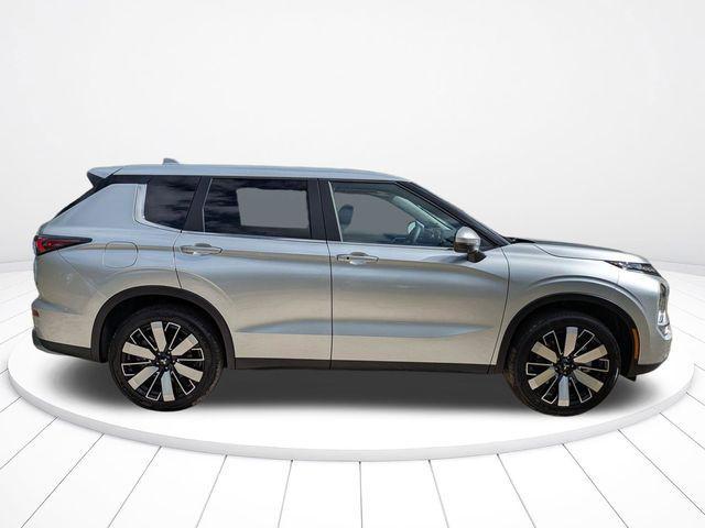 new 2026 Mitsubishi Outlander car, priced at $30,909