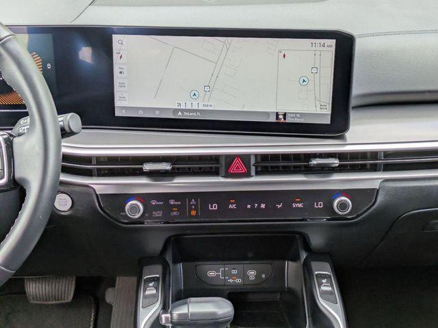 used 2024 Kia Sorento car, priced at $28,080