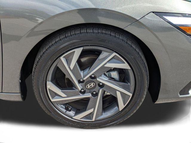 used 2025 Hyundai Elantra car, priced at $20,500