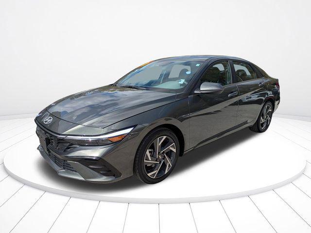 used 2025 Hyundai Elantra car, priced at $20,500