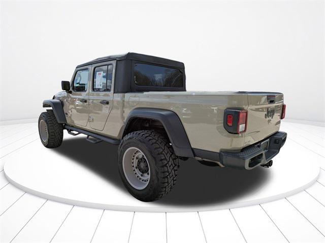 used 2022 Jeep Gladiator car, priced at $29,809