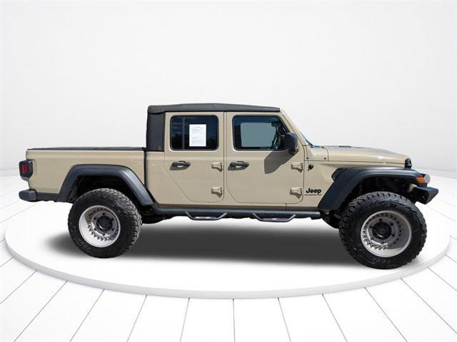 used 2022 Jeep Gladiator car, priced at $29,809