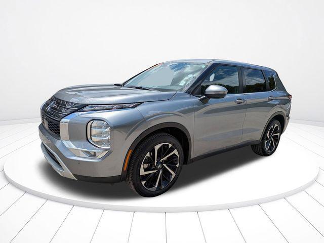used 2024 Mitsubishi Outlander car, priced at $21,500