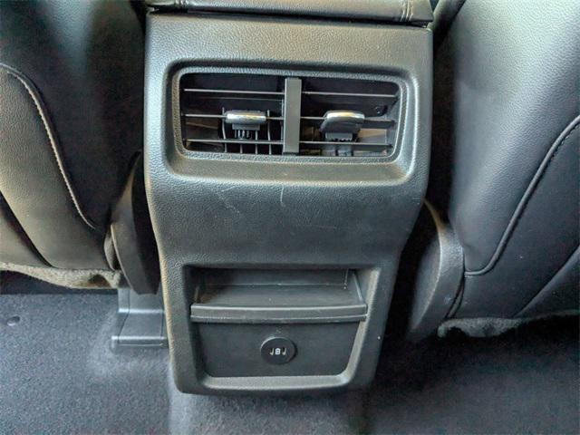 used 2023 Ford Edge car, priced at $18,900