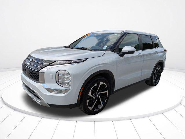 used 2024 Mitsubishi Outlander car, priced at $21,500