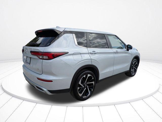 used 2024 Mitsubishi Outlander car, priced at $21,500
