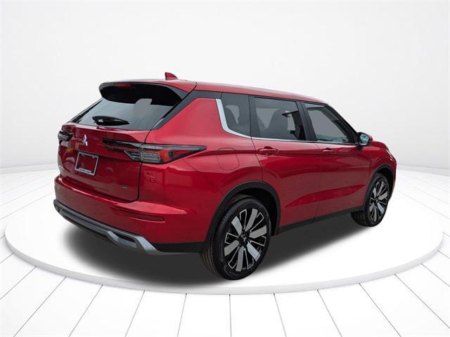 new 2025 Mitsubishi Outlander car, priced at $31,877