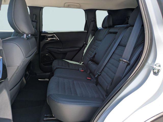 new 2026 Mitsubishi Outlander car, priced at $31,386