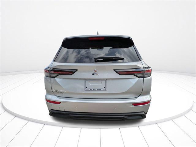 new 2025 Mitsubishi Outlander car, priced at $26,483
