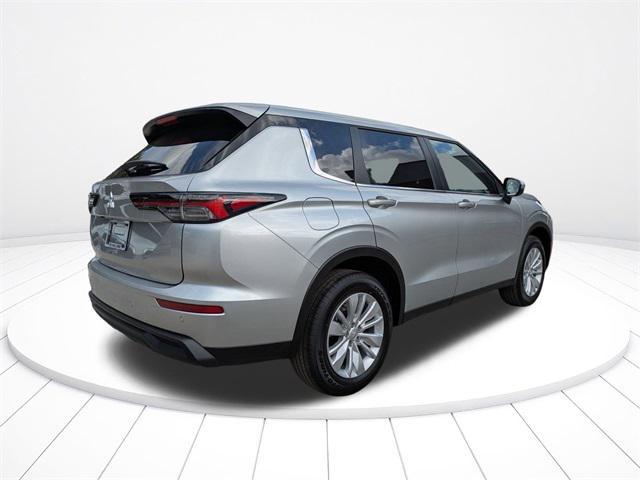 new 2025 Mitsubishi Outlander car, priced at $26,483