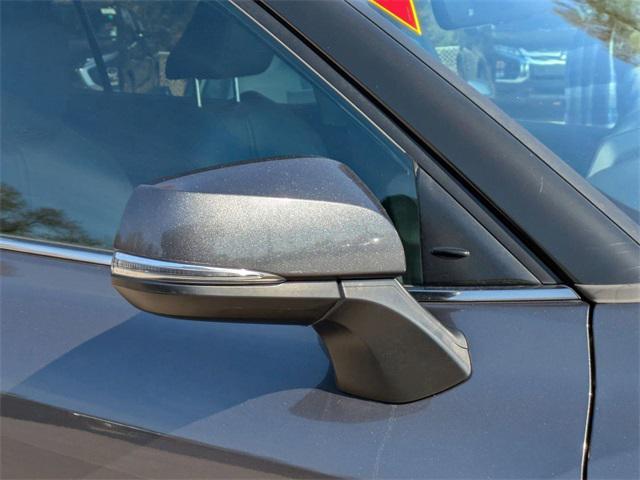 used 2020 Toyota Highlander car, priced at $22,600